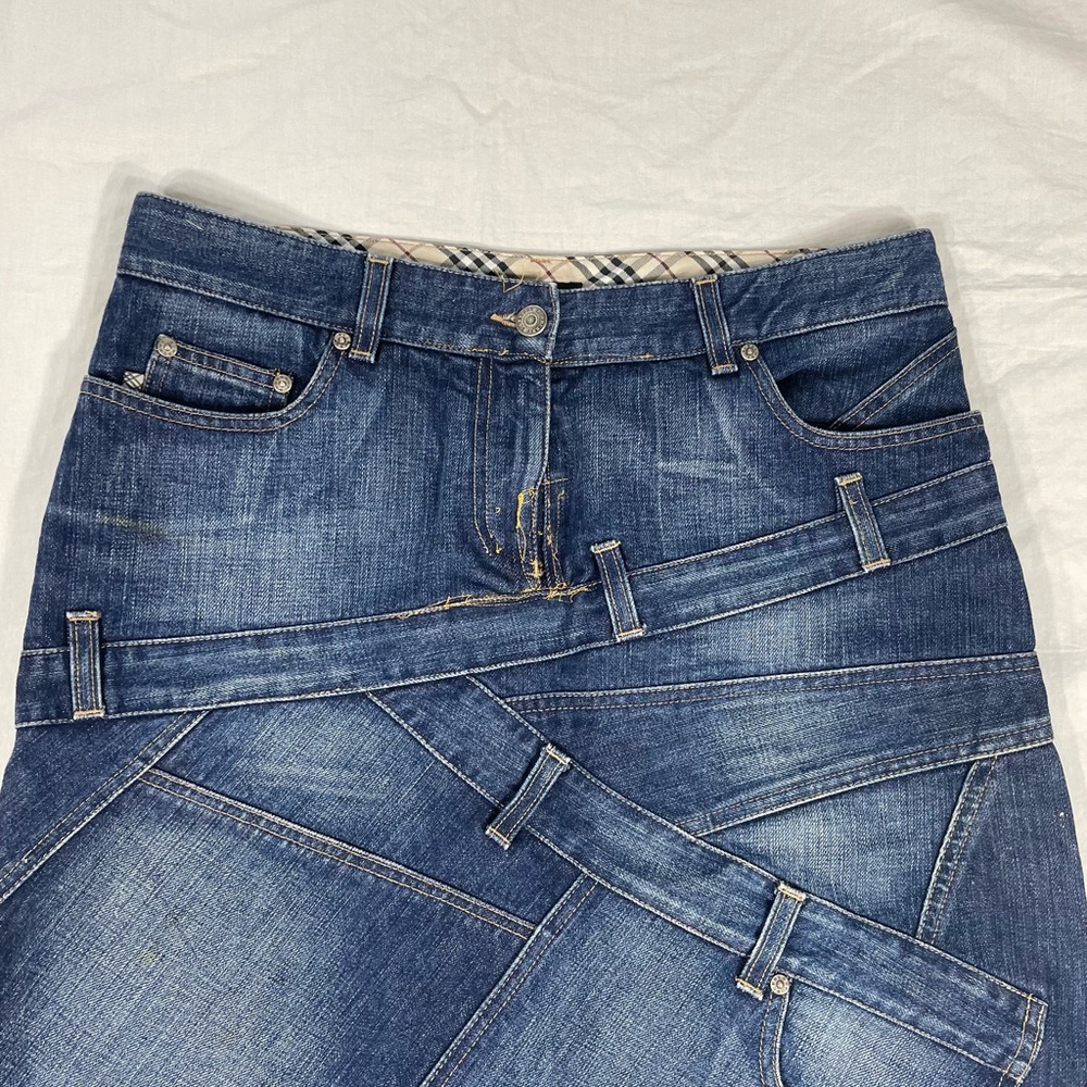 Burberry London,women denim skirt..size 8 - Picture 2 of 16